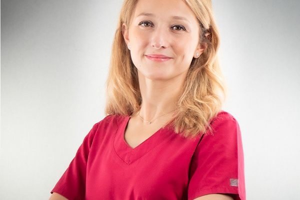 Dr Lina Cailler - Médecin-dentiste au centre dentaire de Champel