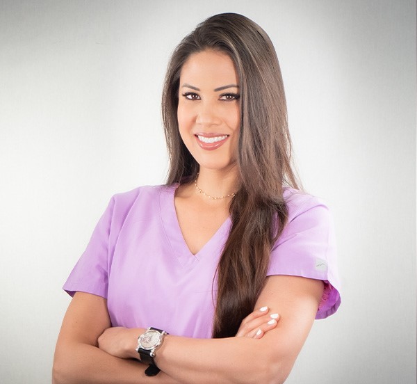 Marianne DE COCATRIX é uma higienista dentária no Centro Dentaire Champel