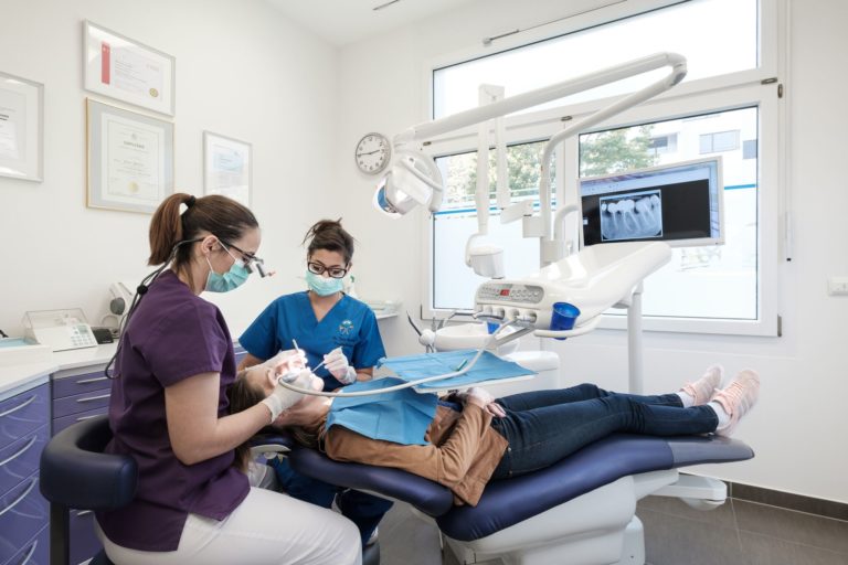 Mâchoire qui craque comment y remédier ? Actualités